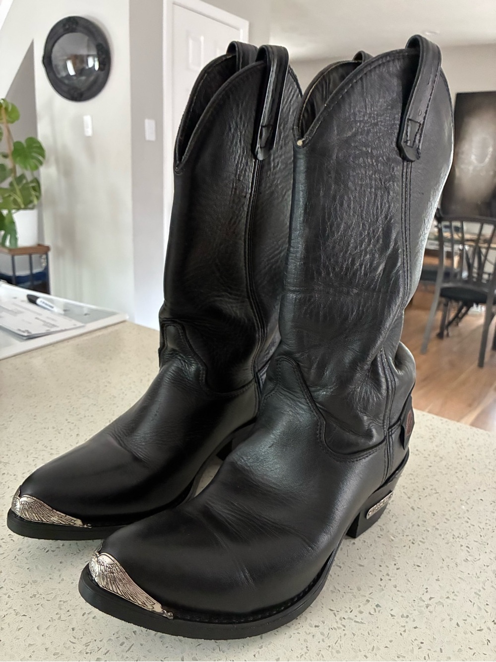 🖤 Vintage Harley Davidson Made in USA Black Leather Eagle Toe Cowboy Boots 🦅 7M
